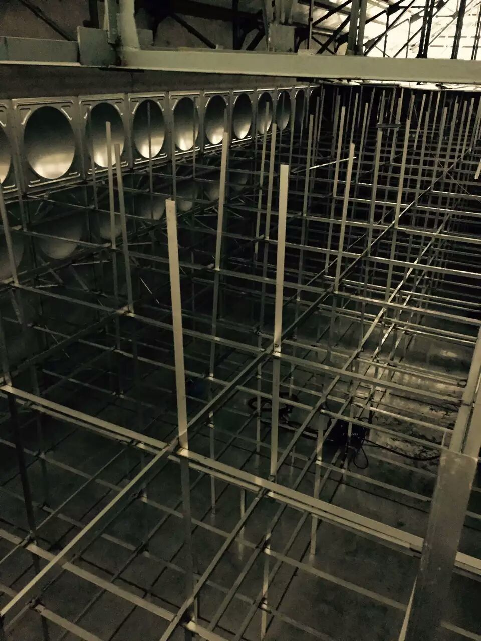 公司完成吉林省大安市不銹鋼水箱20噸1臺